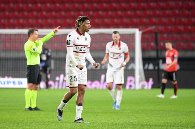 必发-【早报】一年五冠，曼城当世最佳！